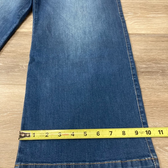 Top One Wide-Leg Denim Jeans Size 12 Plus - Picture 3 of 9